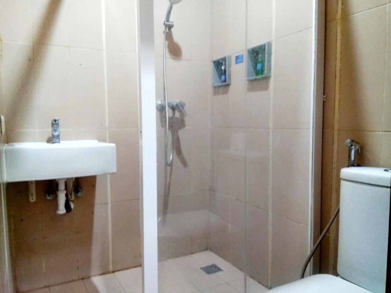 Hotel RedDoorz near Legian Street Zewnętrze zdjęcie